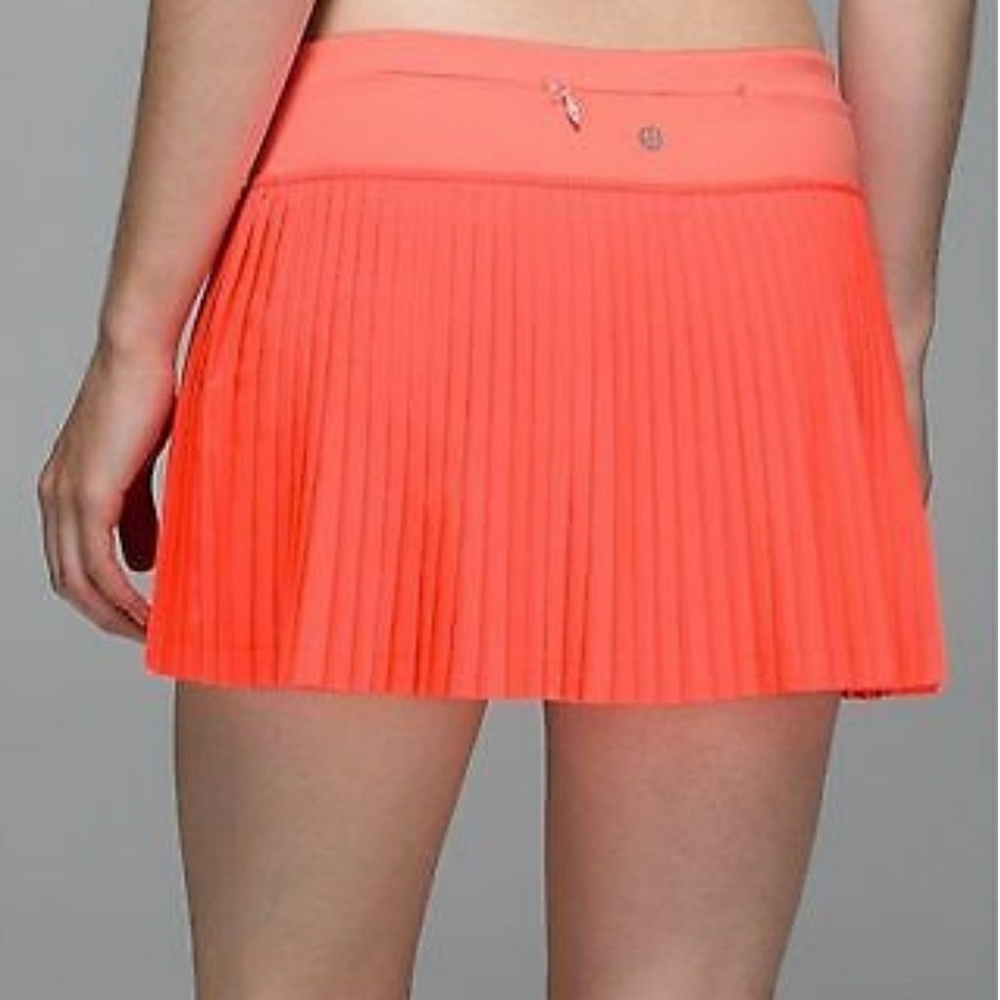 LULULEMON Athletica pleated tennis skirt
